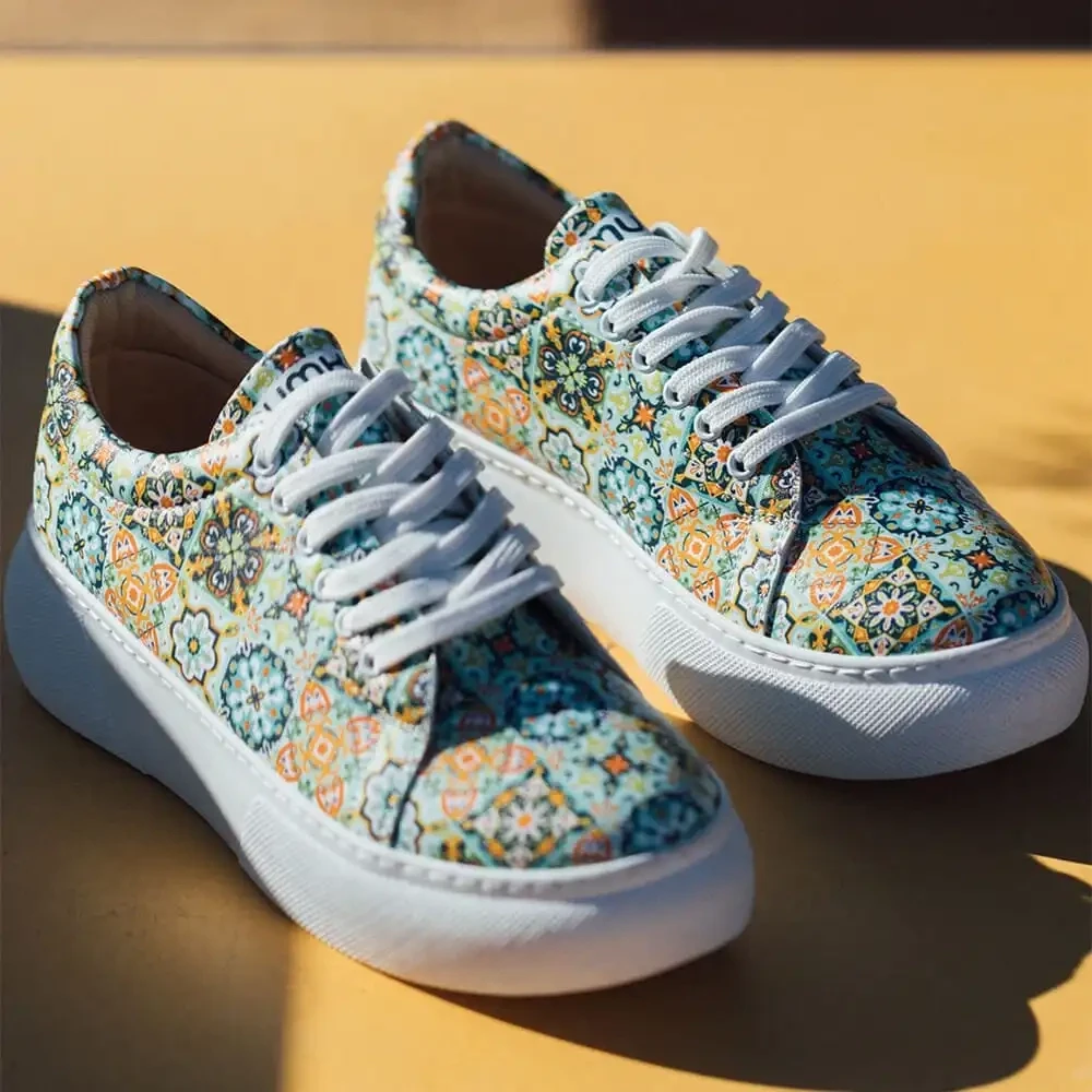 Mosaics Sneakers