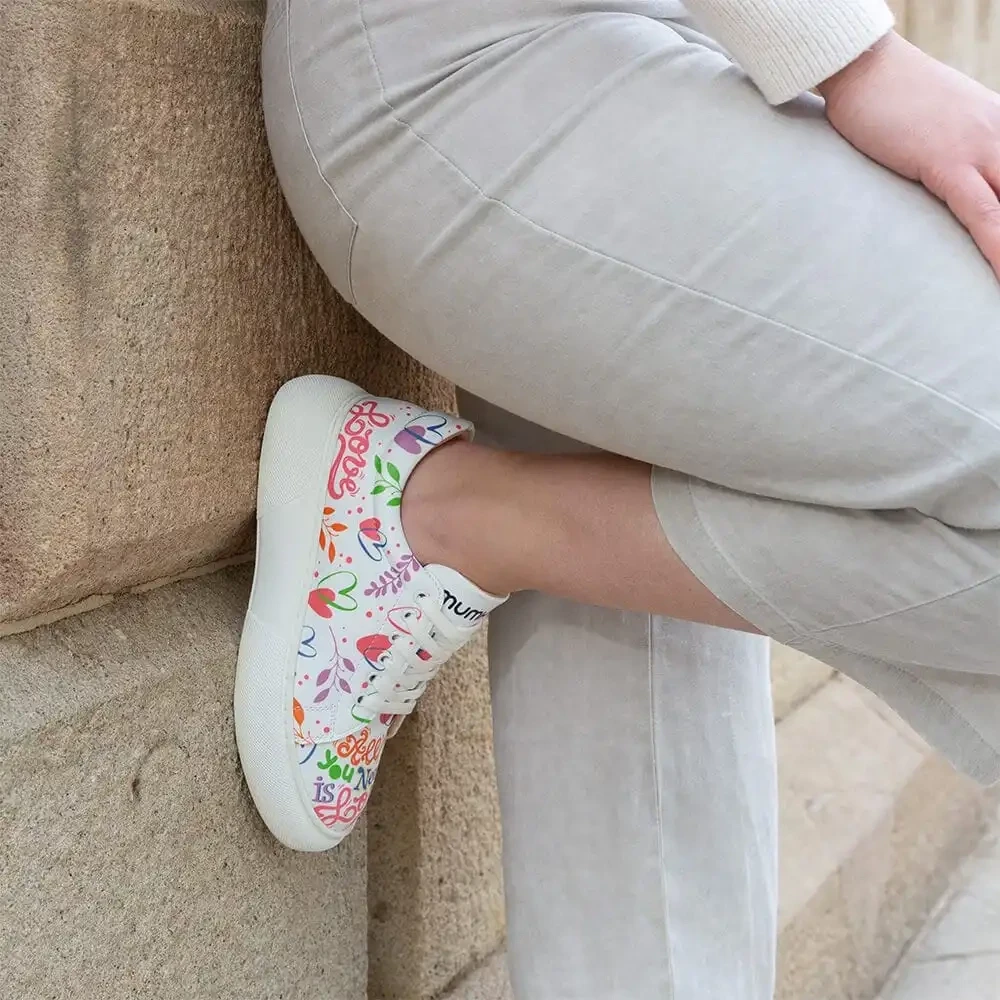 All you Need is Love Sneakers