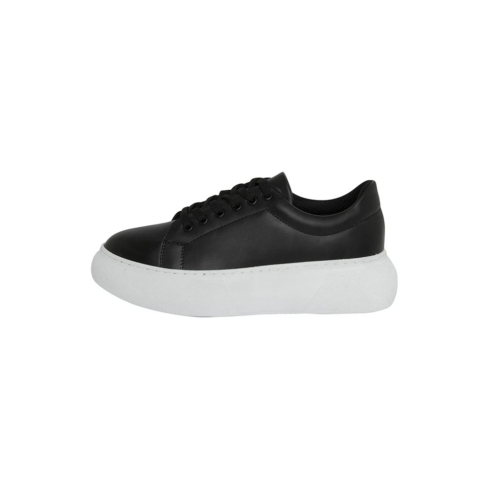 Black Sneakers